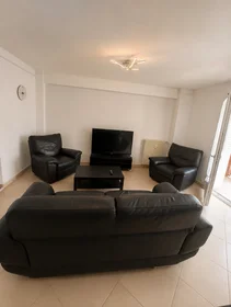 Studio at Rue Bricka, image 4 of 7