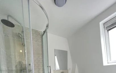 Studio at Rue de Rome, image 5 of 9