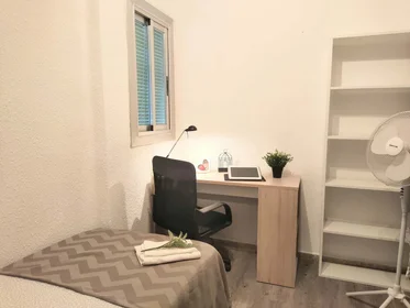 Quarto privado em Carrer Vista Alegre, 46100 Burjassot, Valencia, Spain, imagem 17 de 26