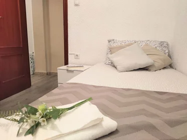 Quarto privado em Carrer Vista Alegre, 46100 Burjassot, Valencia, Spain, imagem 19 de 26