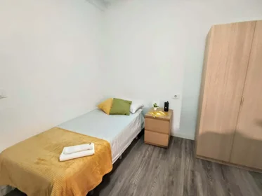 Habitación privada en Carretera de Llíria, 46100 Burjassot, Valencia, Spain, imagen 1 de 10