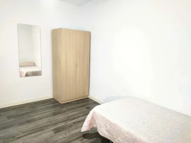 Özel oda konumu Carretera de Llíria, 46100 Burjassot, Valencia, Spain, 4 19 görüntüsü