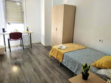 Özel oda konumu Carretera de Llíria, 46100 Burjassot, Valencia, Spain, 3 17 görüntüsü