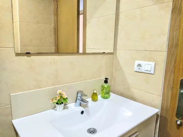 Habitación privada en Carrer de Mendizábal, 46100 Burjassot, Valencia, Spain, imagen 18 de 29