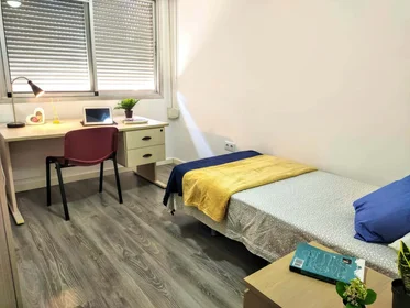 Habitación privada en Carrer de Mendizábal, 46100 Burjassot, Valencia, Spain, imagen 10 de 29