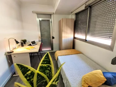 Habitación privada en Carrer de Mendizábal, 46100 Burjassot, Valencia, Spain, imagen 5 de 29