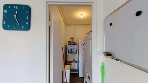 Stanza privata in 17 Rue des Mesoyers, 57050 Metz, France, immagine 18 di 22