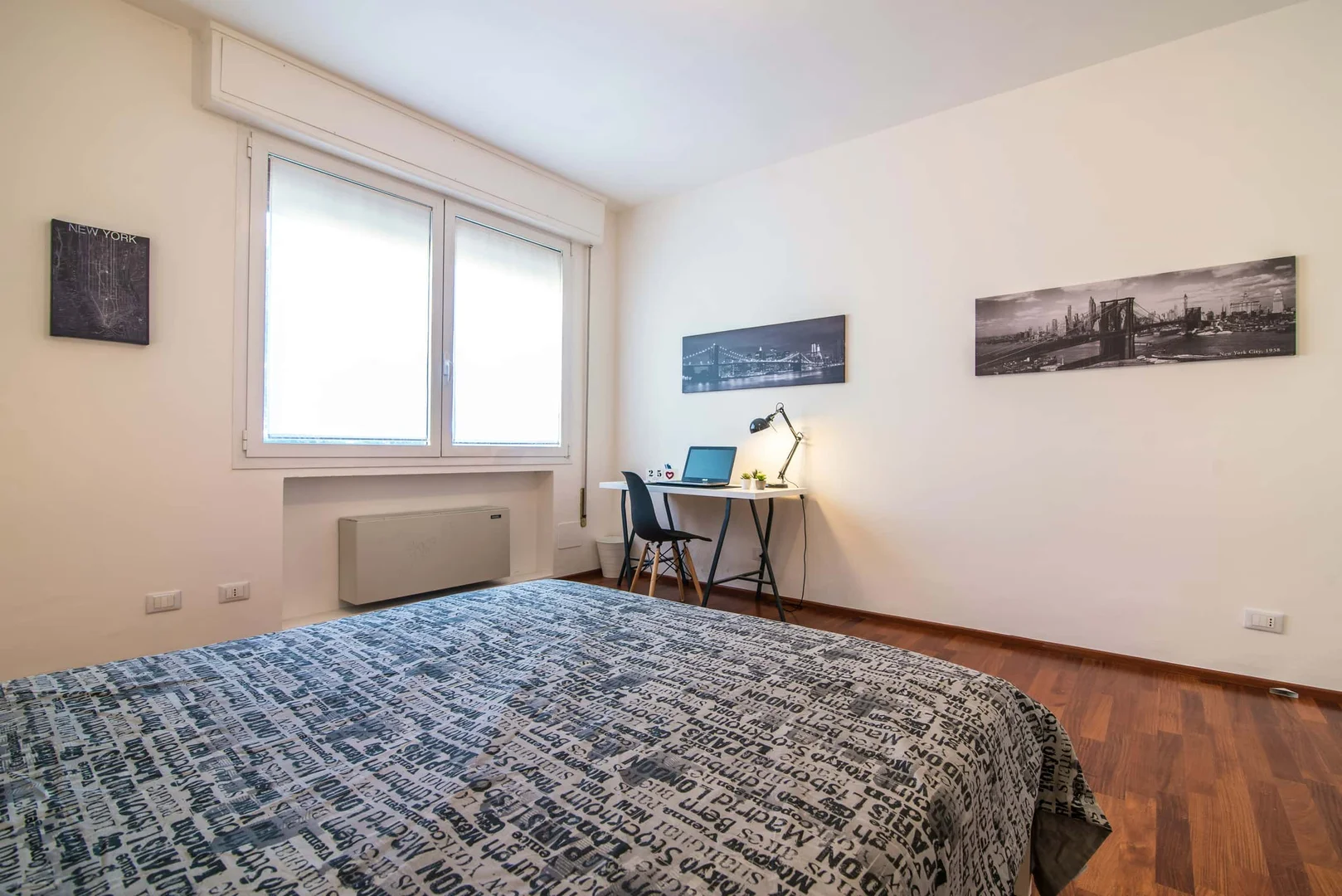 Habitación estudiantil económica con ubicación conveniente en