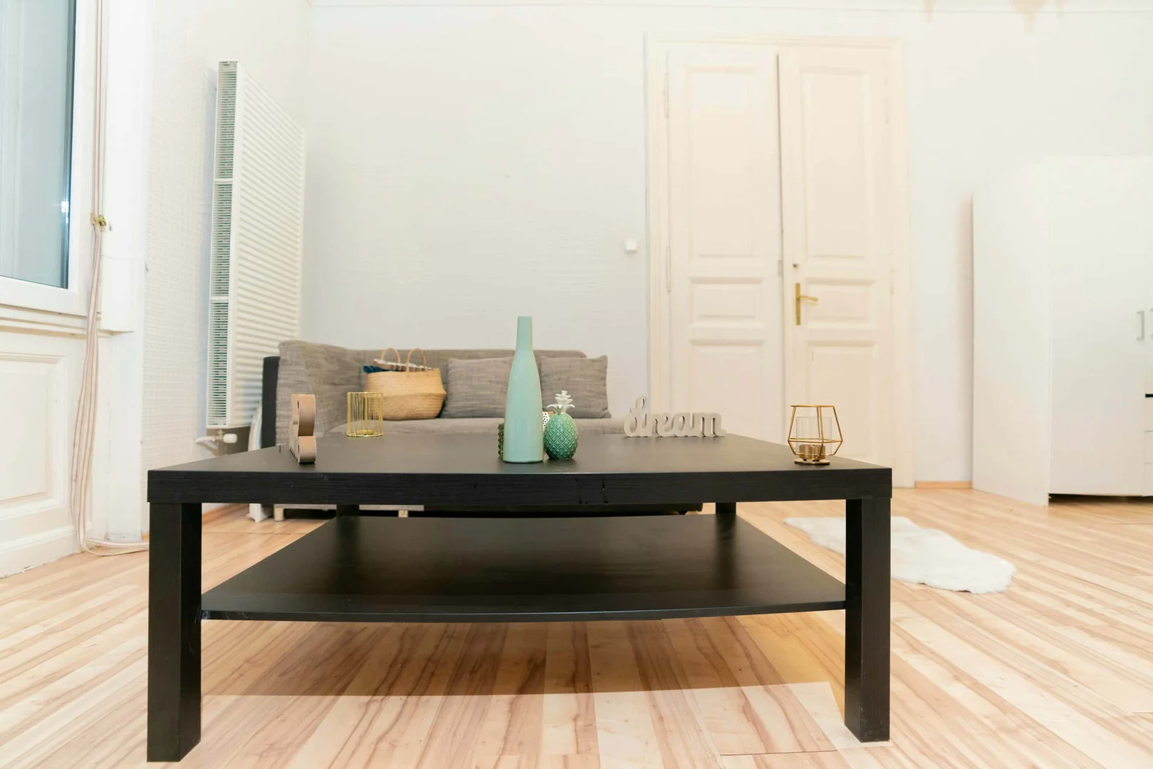 Student-friendly room in  with modern amenities