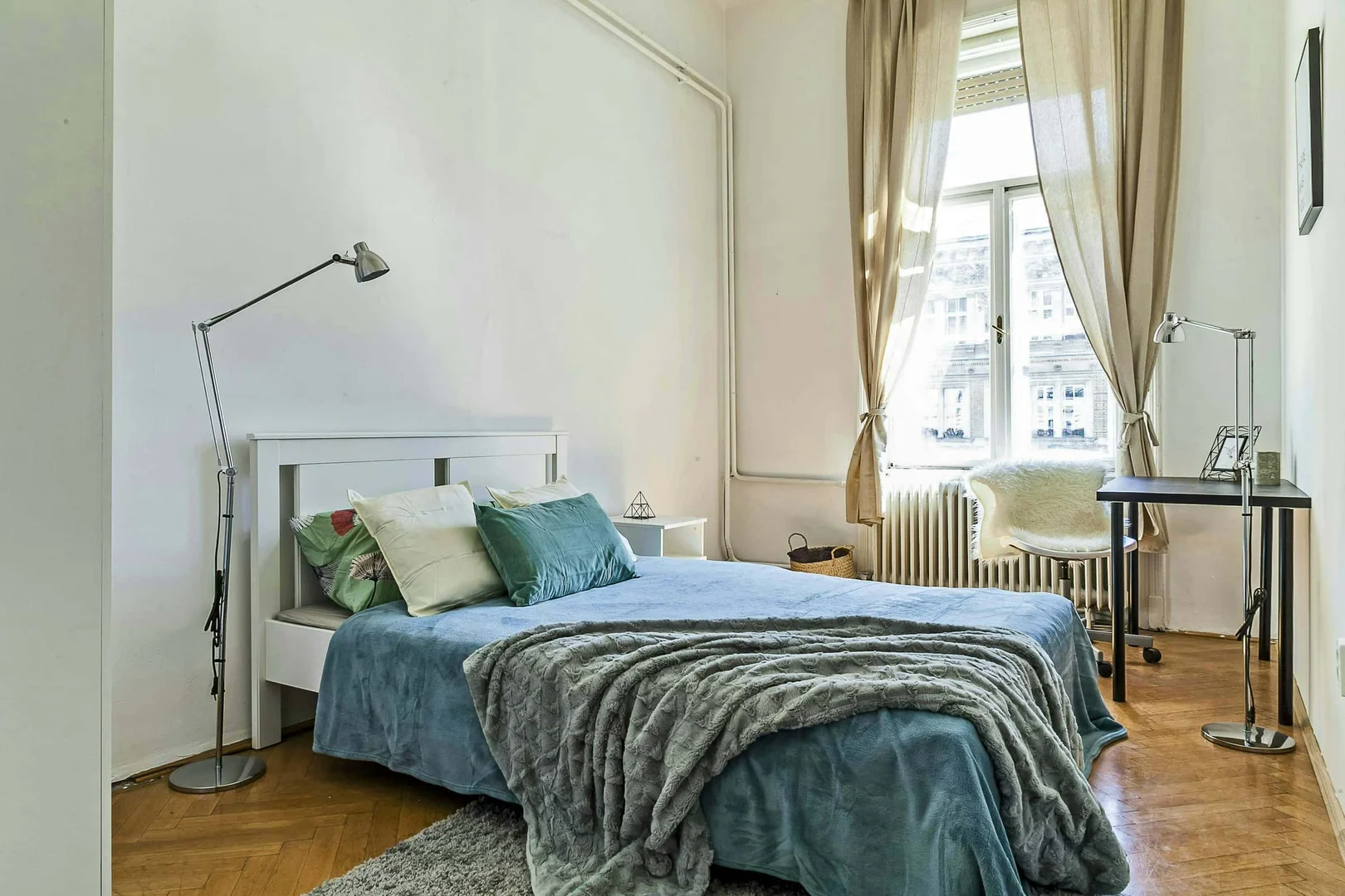Quarto acolhedor para estudantes disponível em 