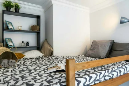 Stanza privata in Budapest, Holló u. 1-2 em 28, 1075 Hungary, immagine 35 di 36