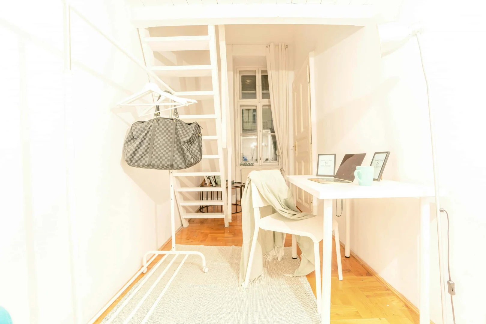 Bright and airy student room with easy university access in