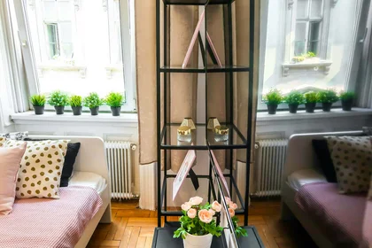 Stanza privata in Budapest, Holló u. 1-2 em 28, 1075 Hungary, immagine 35 di 38