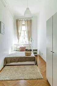 Quarto privado em Budapest, Teréz krt. 29-em/27, 1067 Hungary, imagem 1 de 16