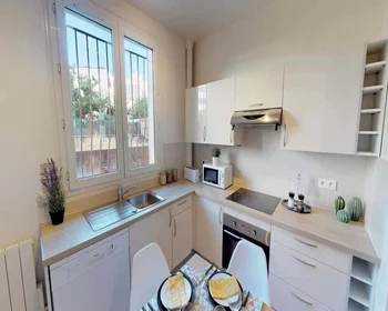 Özel oda konumu 24 Av. Pierre Grenier, 92100 Boulogne-Billancourt, France, 5 10 görüntüsü