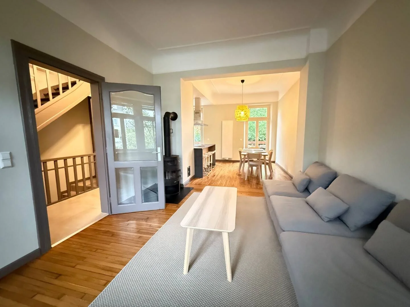 Student-friendly room in  with modern amenities