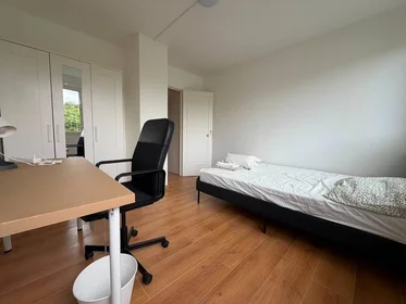 Privatzimmer in der Cergy, 95000, bild 12 von 27