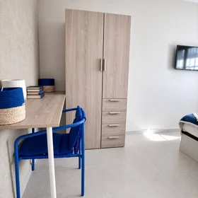 Habitación privada en Antibes, 06600, imagen 24 de 49