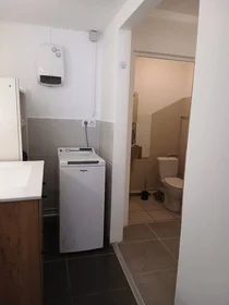 Quarto privado em Perpignan, 66100, imagem 2 de 8