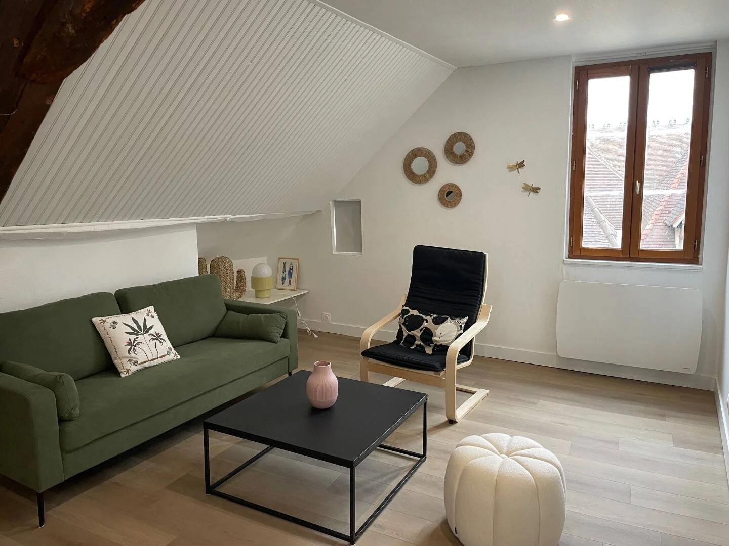 Habitación para estudiantes en  con área de estudio y facilidades compartidas