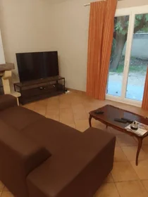 Habitación privada en Avignon, 84000, imagen 1 de 10