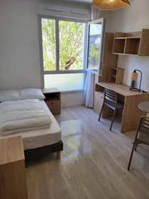 Quarto privado em La rochelle, 17000, imagem 2 de 15