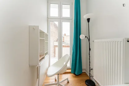 Quarto privado em Boxhagener Str., imagem 2 de 16