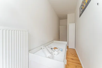 Quarto privado em Boxhagener Str., imagem 7 de 16