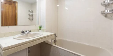 Habitación privada en Calle José Silva, imagen 13 de 28
