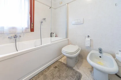 Private room at Via Giuseppe Gregoraci, image 10 of 16