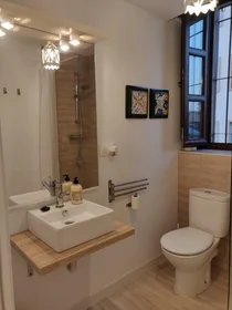 Logement entier à Carrer de Vidal de Canelles, image 12 de 19