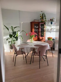 Entire apartment at Aquamarijnlaan, image 1 of 5