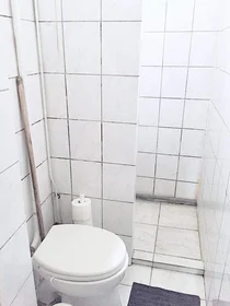 Chambre privée à Admiraal de Ruyterlaan, image 8 de 10