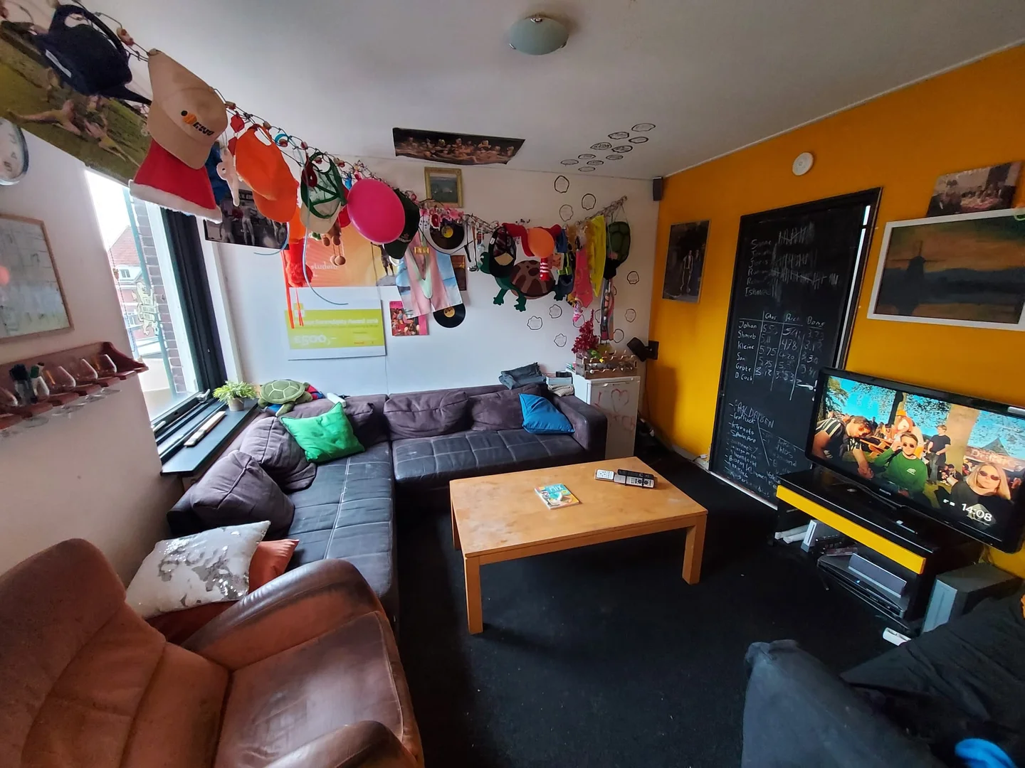 Quarto de estudante funcional perfeito para estudar em 