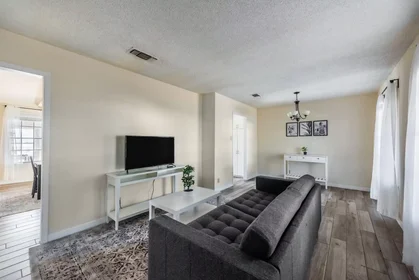 Habitación privada en 78745, imagen 46 de 49