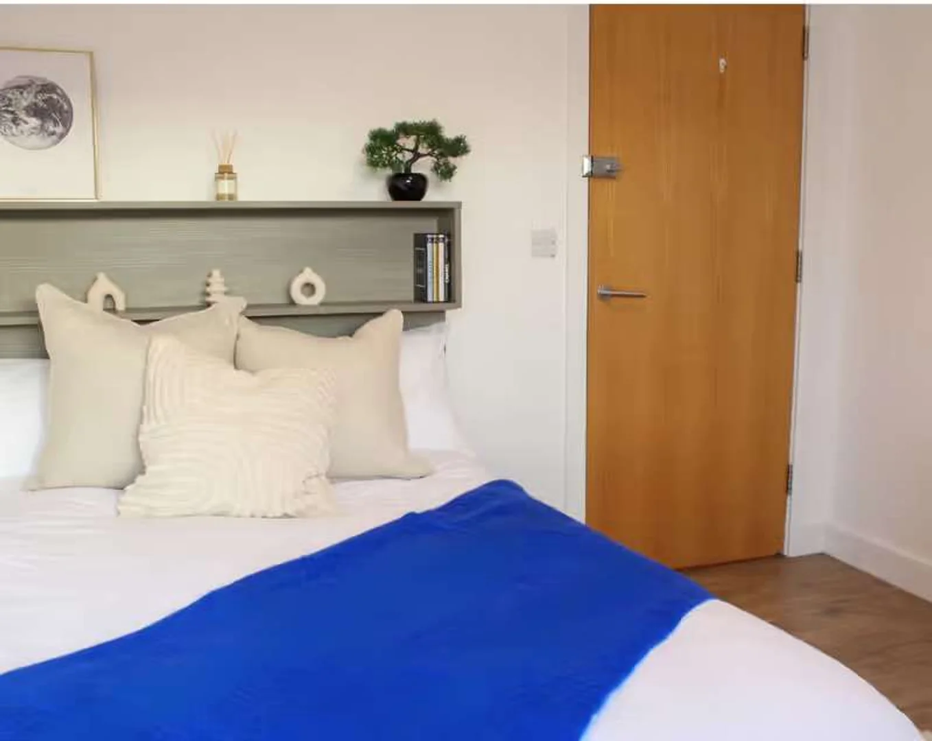 44 Hathersage Rd, Manchester M13 0FT, United Kingdom        