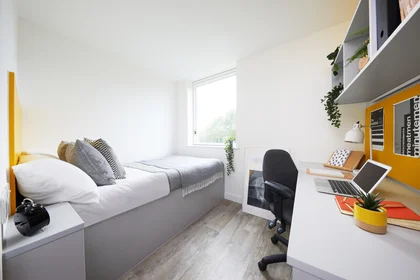 Private room in residence at Andover Rd, Winchester SO23 7GY, United Kingdom      , image 4 of 17