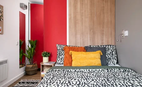 Habitación privada en residencia en Lower Bristol Rd, Bath BA2 3ES, United Kingdom                , imagen 12 de 18