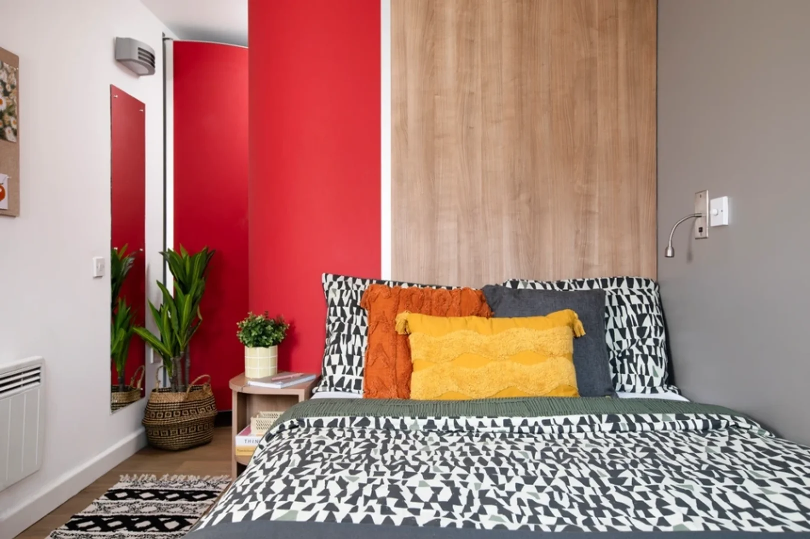 Habitación estudiantil económica cerca del campus en 
