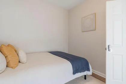Alojamiento entero en residencia en Street, GA, Atlanta, United States, 30314, imagen 11 de 17