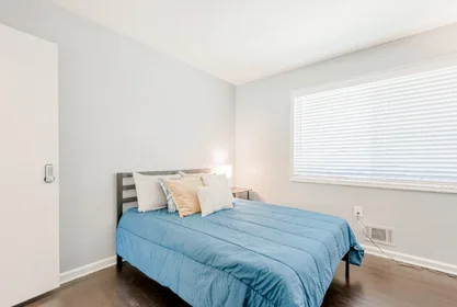 Alojamiento entero en residencia en Street, GA, Atlanta, United States, 30331, imagen 1 de 15