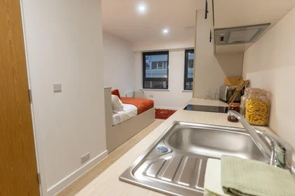 Habitación privada en residencia en 15 W Bell St, Dundee DD1 1AD, UK, imagen 29 de 49