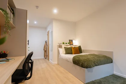 Habitación privada en residencia en 15 W Bell St, Dundee DD1 1AD, UK, imagen 4 de 49
