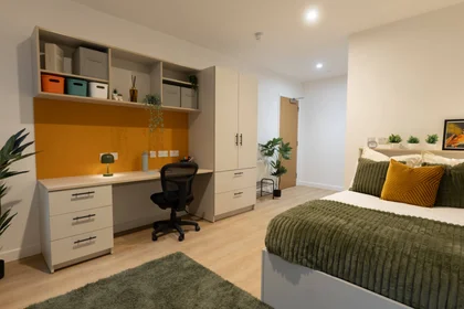 Habitación privada en residencia en 15 W Bell St, Dundee DD1 1AD, UK, imagen 28 de 49