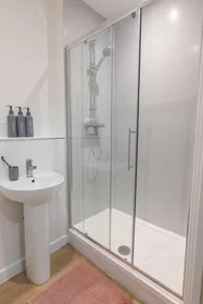 Habitación privada en residencia en 15 W Bell St, Dundee DD1 1AD, UK, imagen 47 de 49