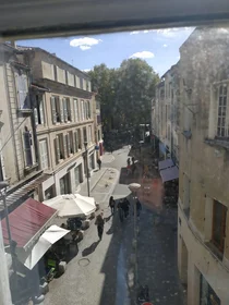 Dairenin tamamı konumu Rue Henri Fabre, 8 15 görüntüsü