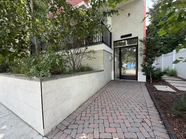 Appartamento intero in residence in 109, Prospect St., Unit 102, Wellington, Somerville, MA, 02143, immagine 11 di 21