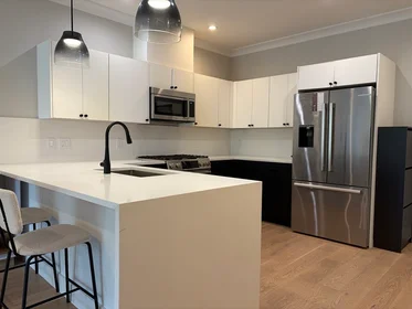 Appartamento intero in residence in 109, Prospect St., Unit 102, Wellington, Somerville, MA, 02143, immagine 16 di 21