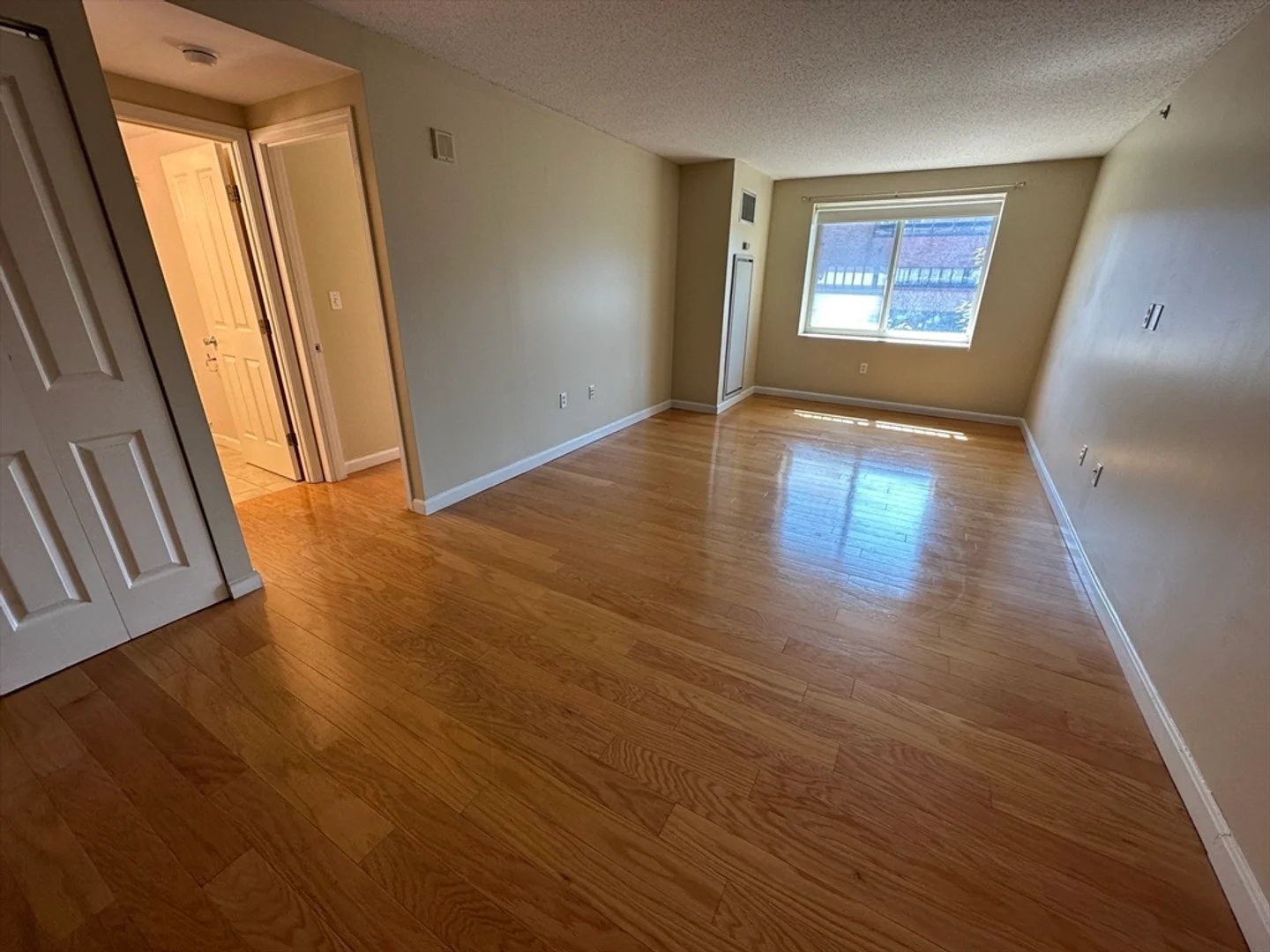 8, Museum Way, Unit 215, East Cambridge, Cambridge, MA, 02141