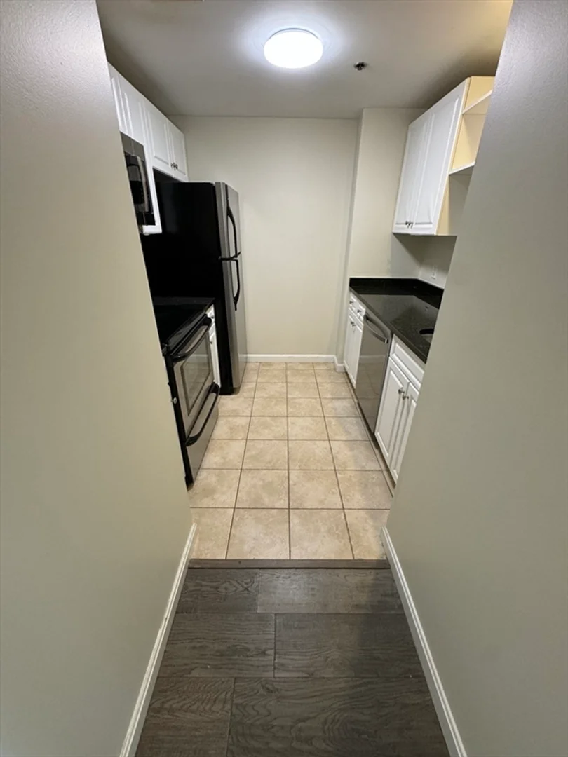 8, Museum Way, Unit 412, East Cambridge, Cambridge, MA, 02141